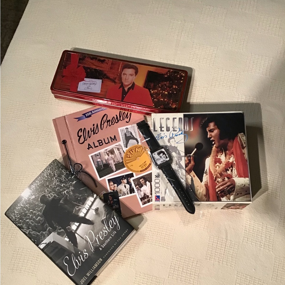 ELVIS PRESLEY BUNDLE